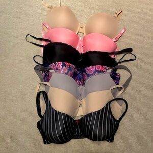 Lot of 7 Bras - 36D (qty 6) & 36DD (qty 1)